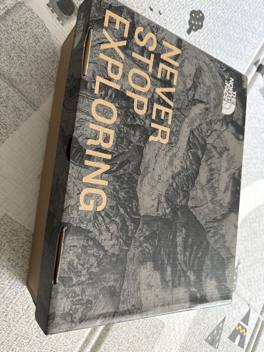 Оригинални зимни обувки The North Face размер 42