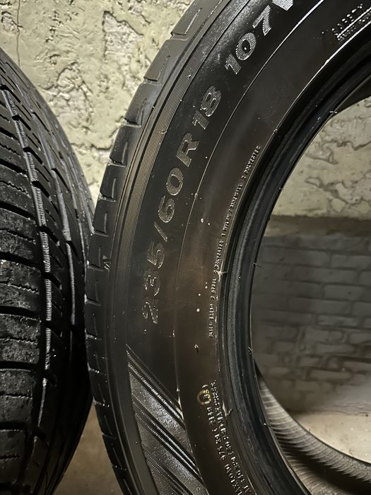 Продам шины 235/60/18