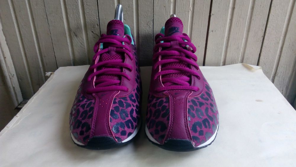 Оригинални маратонки''Nike Little Runner Print Suede''39 номер