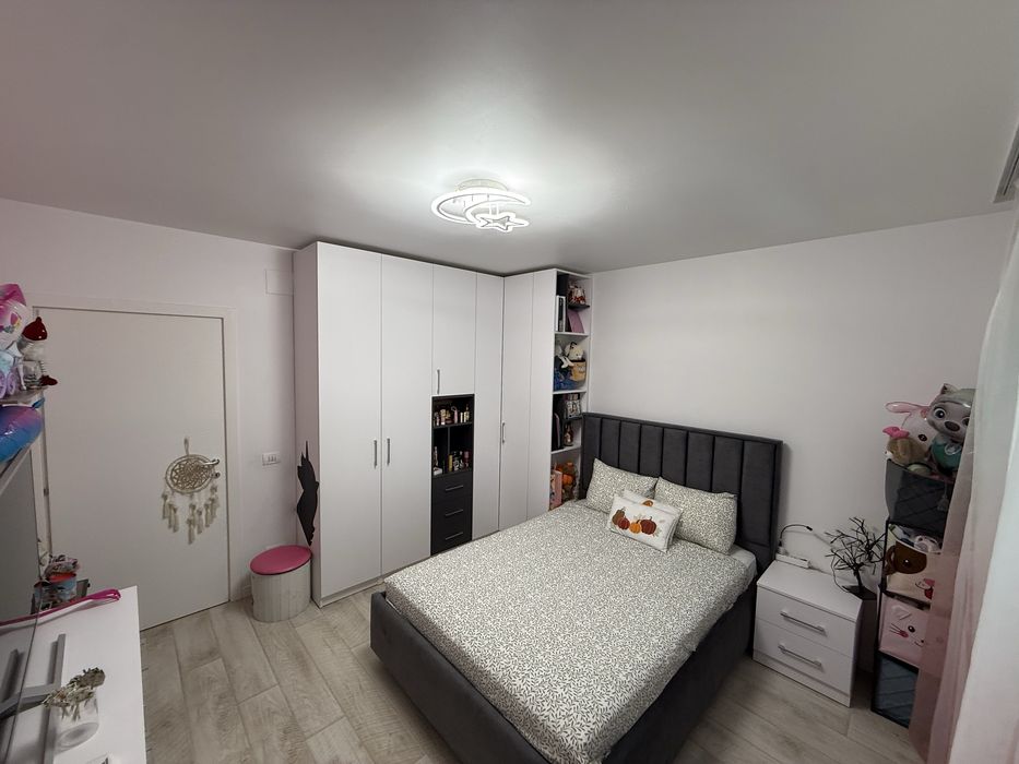 Apartament de vanzare , mobilat si utilat