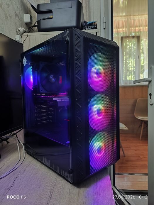 Отличный игровой компьютер (кейс) на DDR4