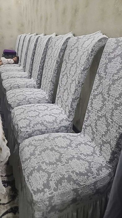 Stol va stul sotiladi.