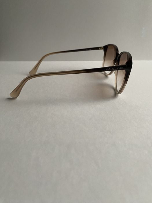 Солнцезащитные очки Michael Kors,оригинал!