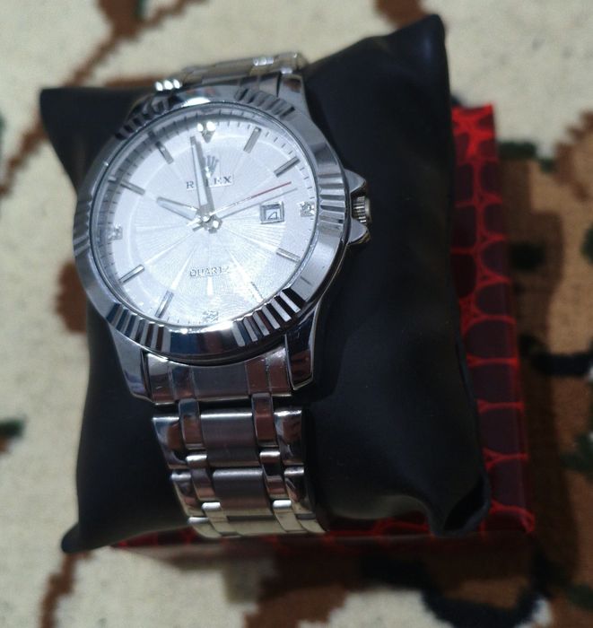 Rolex сағатты сатылады