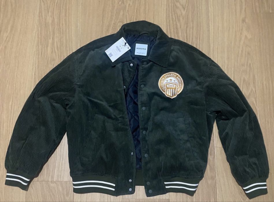 Jacheta varsity berska