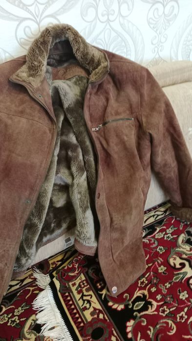 Продам детские джинсы