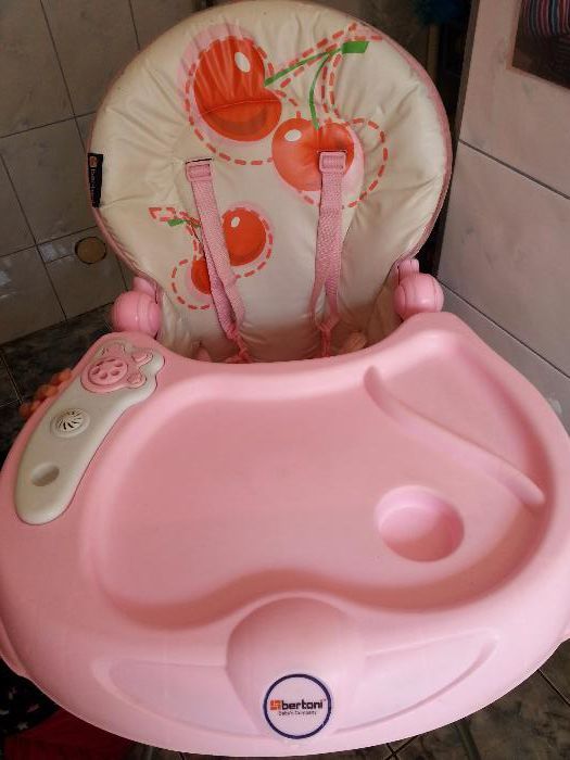 scaun bebe bertoni