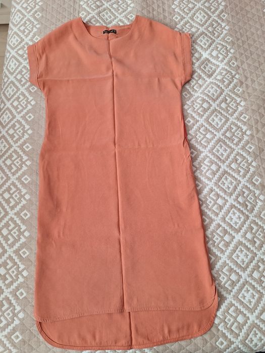 Продам платье женское