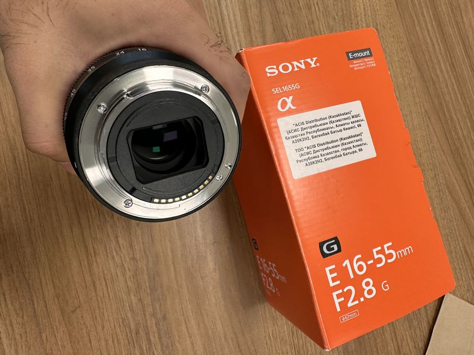 Объектив Sony E 16-55mm f/2.8 G