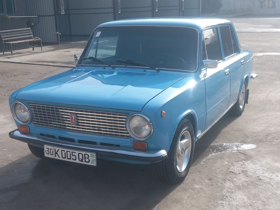 Сотилади ок ранги краскаси бита крилода бор колган жийга жавоб