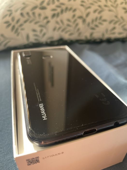 Huawei P20 Lite stricat