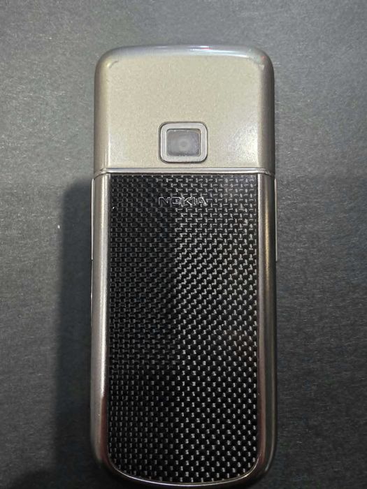 nokia 8800 carbon
