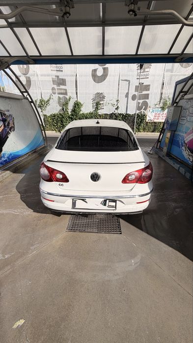 Passat CC 2011 Alb Perlat / Piele / Trapă Panoramica /Parcare Automată/ BiXenon /Unicul Propietar in Romania  din 2015