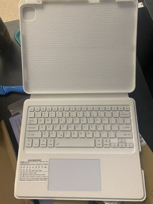 iPad Pro uchun klaviatura