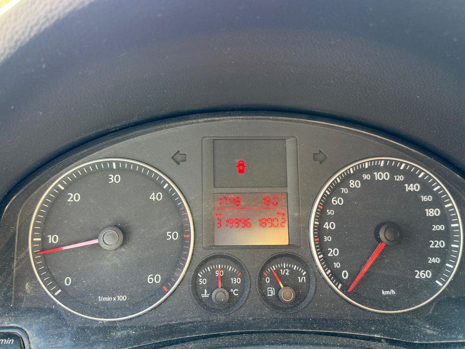 Vand Vw Golf V / 2009 / 1.9 tdi