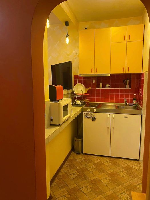 Дава се под наем Едностаен апартамент в Пловдив, Христо Смирненски - 36 кв.м за 418.71 € - Снимка #4