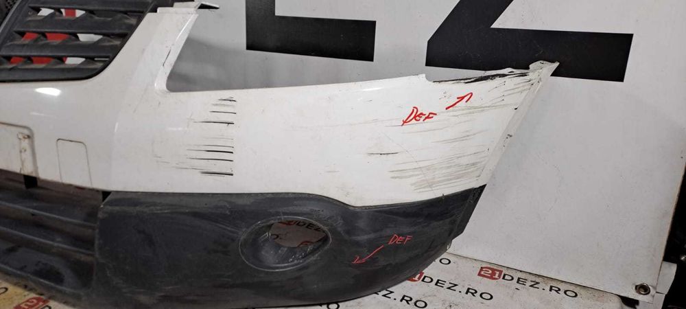 Bara fata completa cu proiectoare Nissan Qashqai J10 2007 -2010 Defect