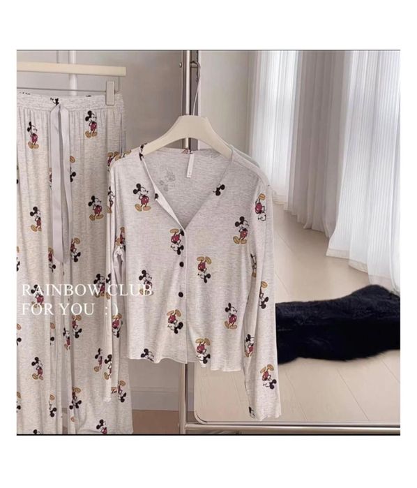 Пижамалар жұмсақ өте ыңғайлы