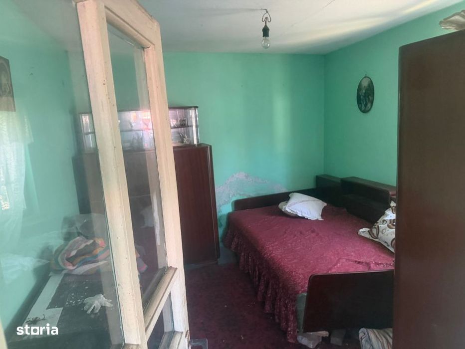 Casa pe parter, 240 mp teren, zona Brestei