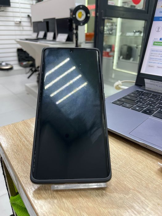 Xiaomi Redmi Note 14 pro (p25)