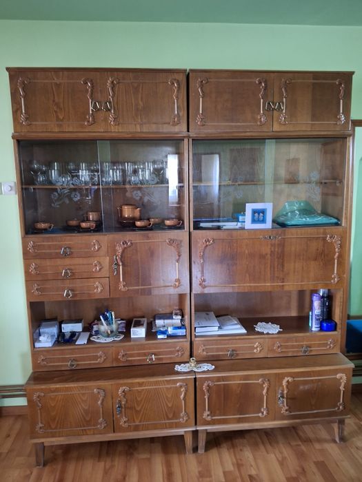 Vând Mobila tineret + Dormitor