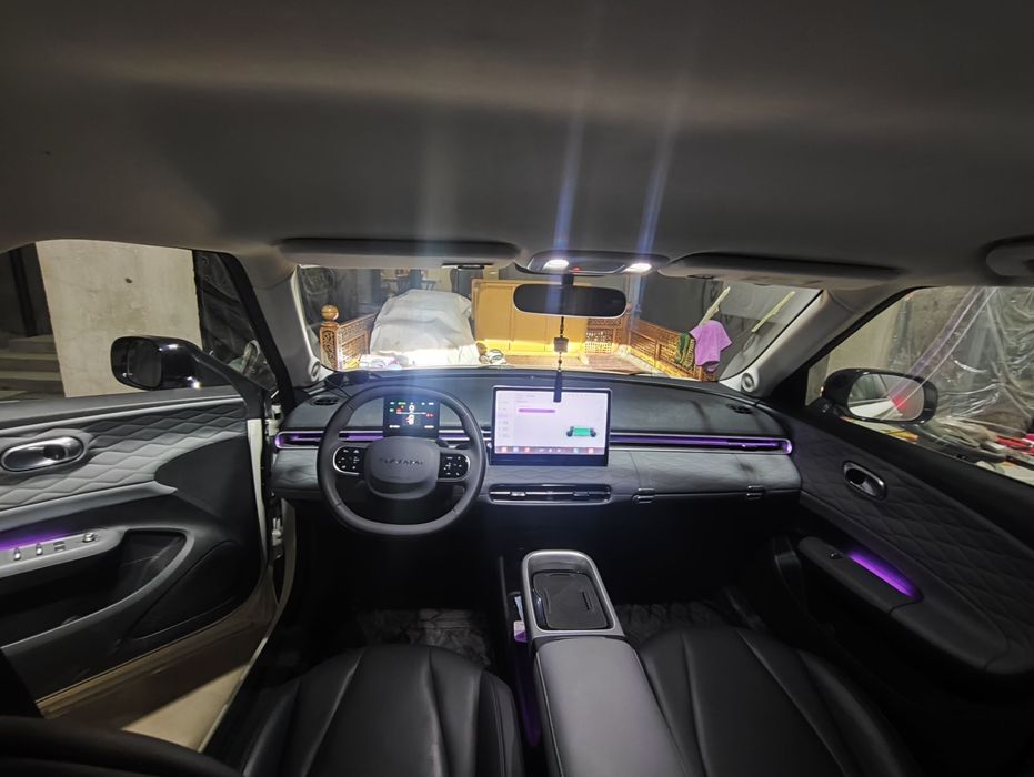 Donfeng nammi 01 elektirmabil sotiladi