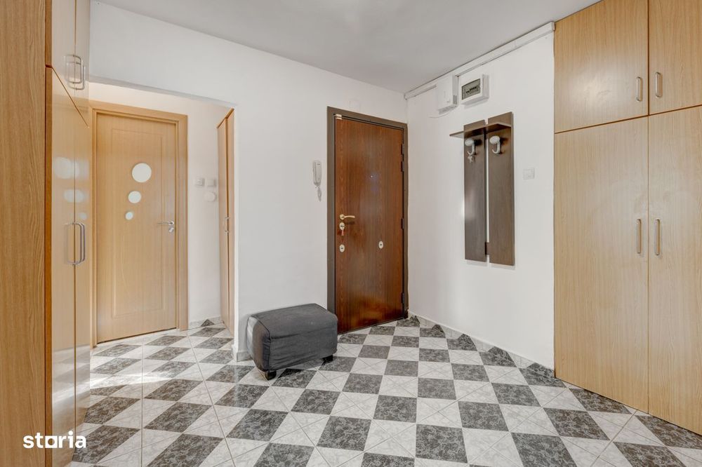 Apartament 4 camere cu centrala proprie, Dristor