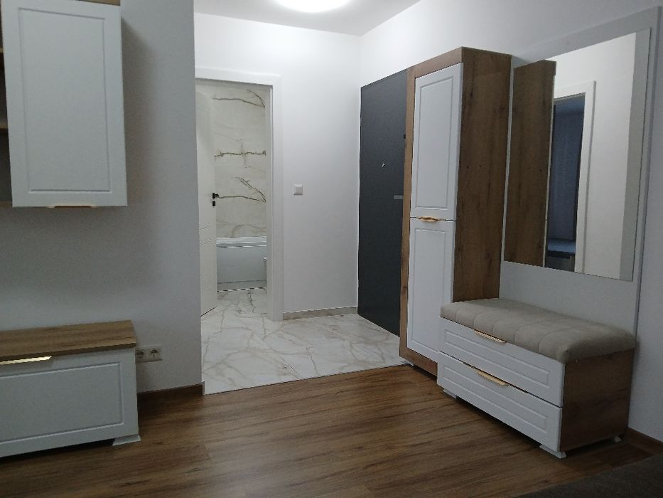 Apartament de închiriat str Grănicerilor 2 cameri. Open Space.  0752533119