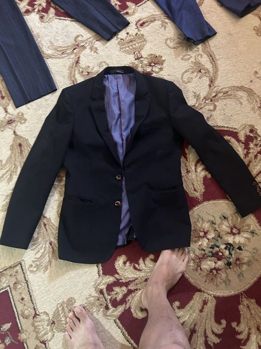 Продам кастюмы б/у