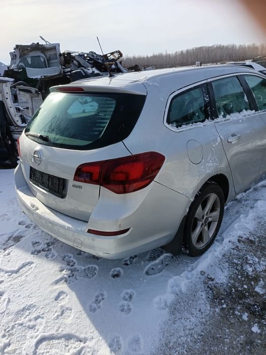 Vand opel astra j 2015