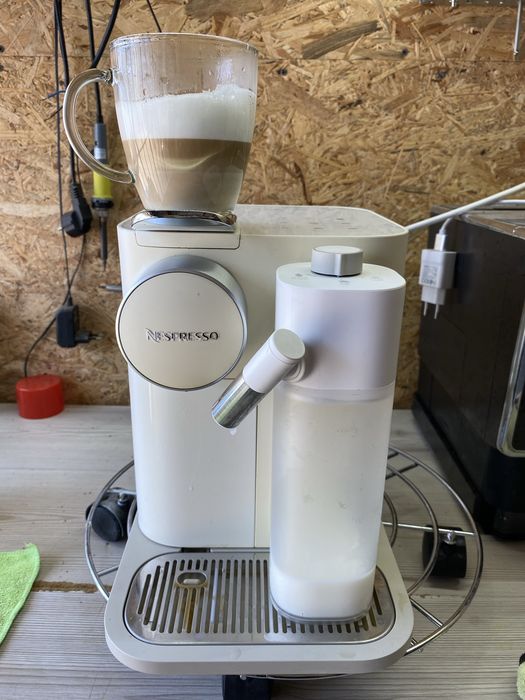 Reparatii , constatari si vânzări expresoare cafea