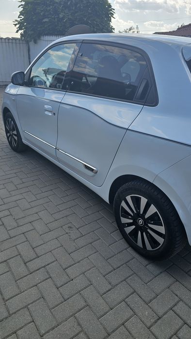 Renault Zoe/Twingo E-Tech 2024/24500km /Full Electric