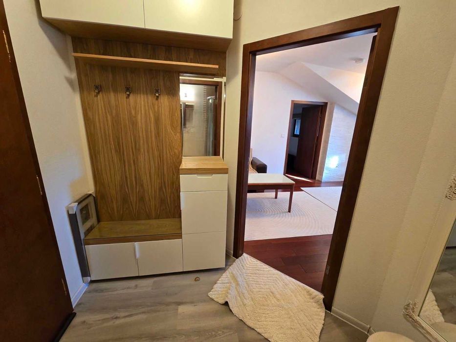 Южен двустаен апартамент под наем в новата част на Банско