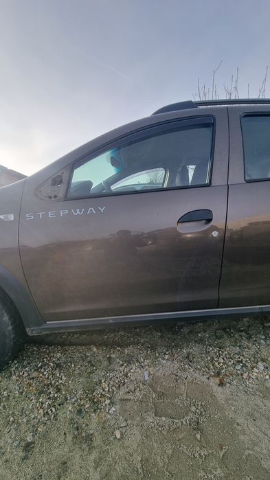 Usa stanga fata Dacia Stepway 2013-2020