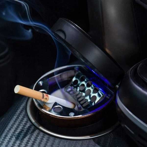 Комплект пепелник със запалка за кола Automat, Черен със златисто