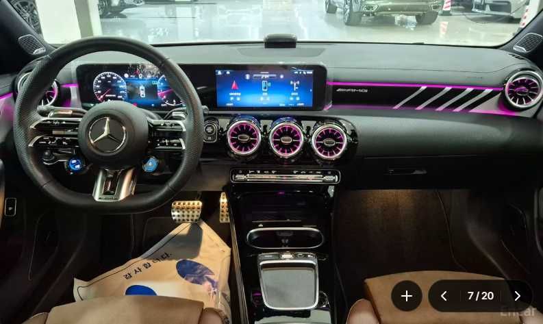 Mercedes-Benz CLA45s