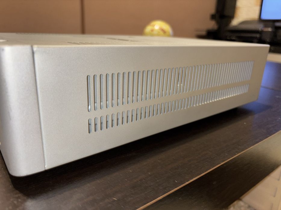 Arcam SOLO Mini Amplificator CD Bluetooth USB Tuner PrețMAGAZIN4300Lei