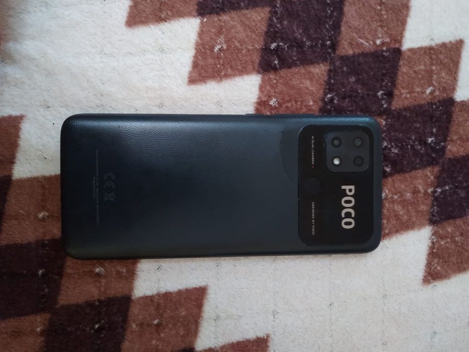 Продам срочно телефон