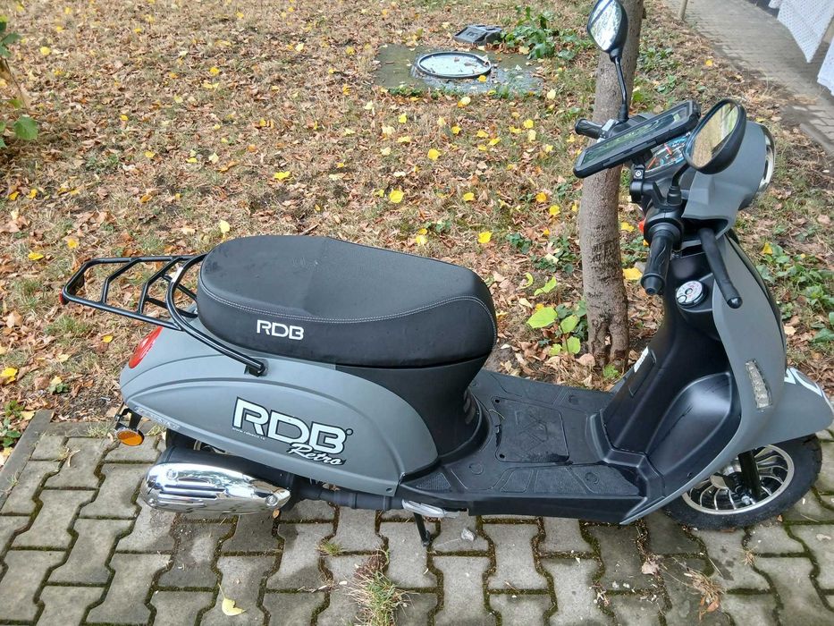 Scuter pe Benzina RDB BELLA