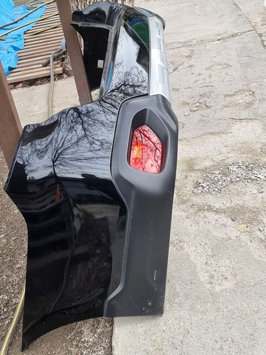 Бампер задний         на Subaru Outback BS