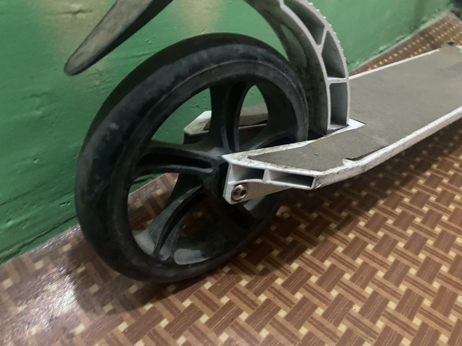 Продам детский самокат