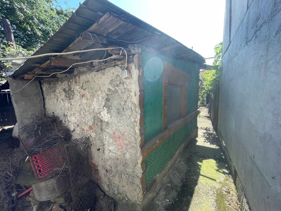 Vânzare teren cu construcție Demolabilă/Renovabila Sector 3, București