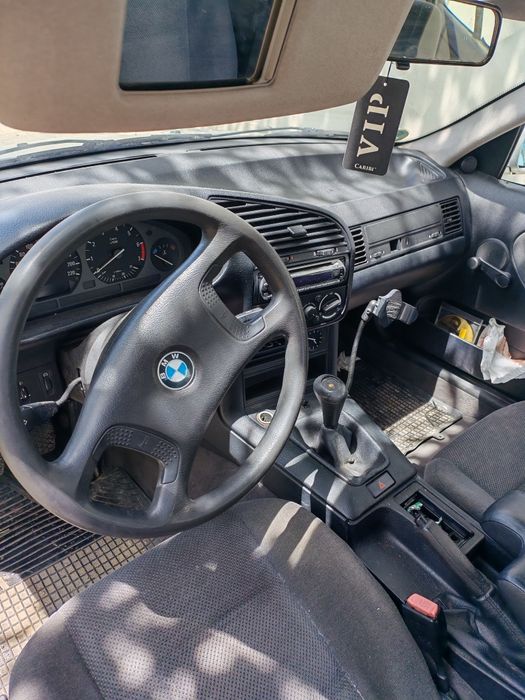 Vând BMW e36 318i 1992