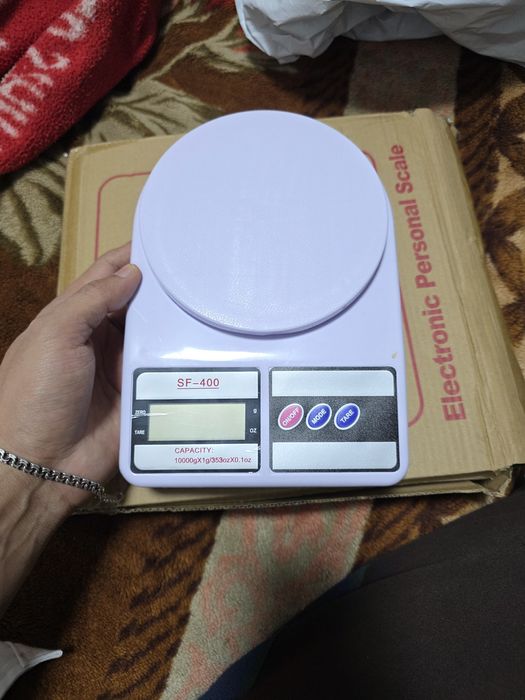 Весы для взвешивания еды