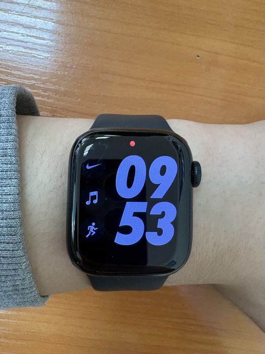 Apple watch 8.