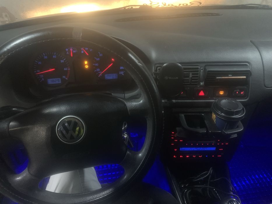 Vand golf 4 gpl+benzina