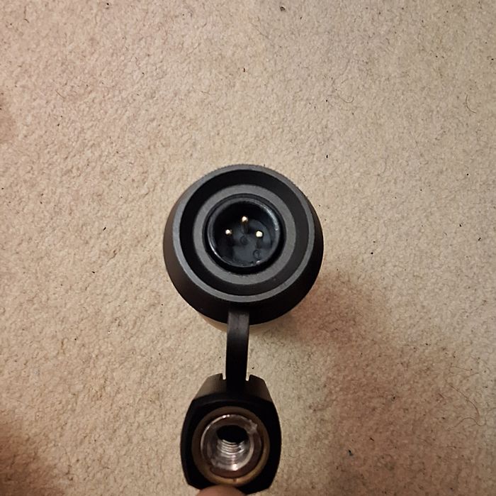 Microfon condenser Samson  01