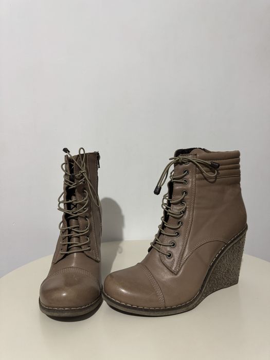Botine dama cu platformă, marimea 39 (Toamna-Iarnă)