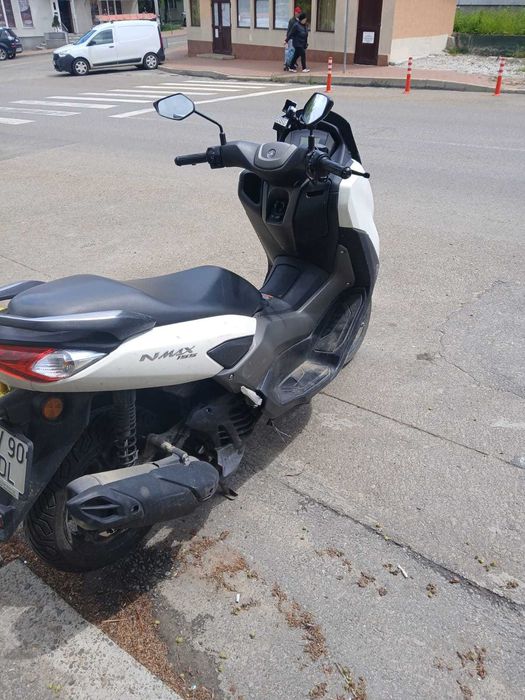 Scuter Yamaha Nmax 155 an 2024 + piese
