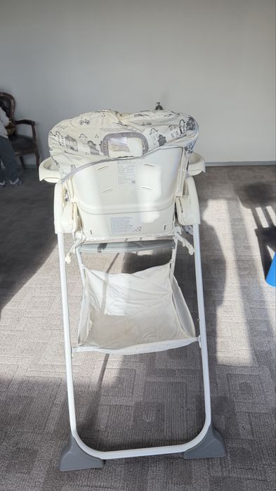 Продам детский стульчик для кормления Joie